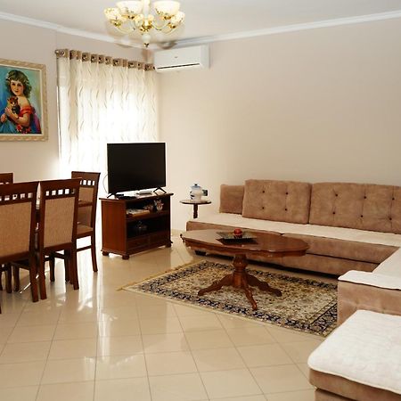 New Bazaar Bliss Apartment Tirana Exterior photo