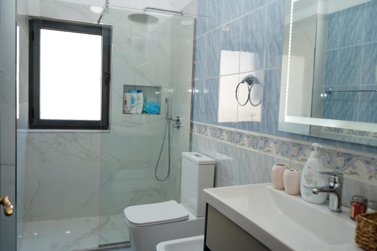 New Bazaar Bliss Apartment Tirana Exterior photo