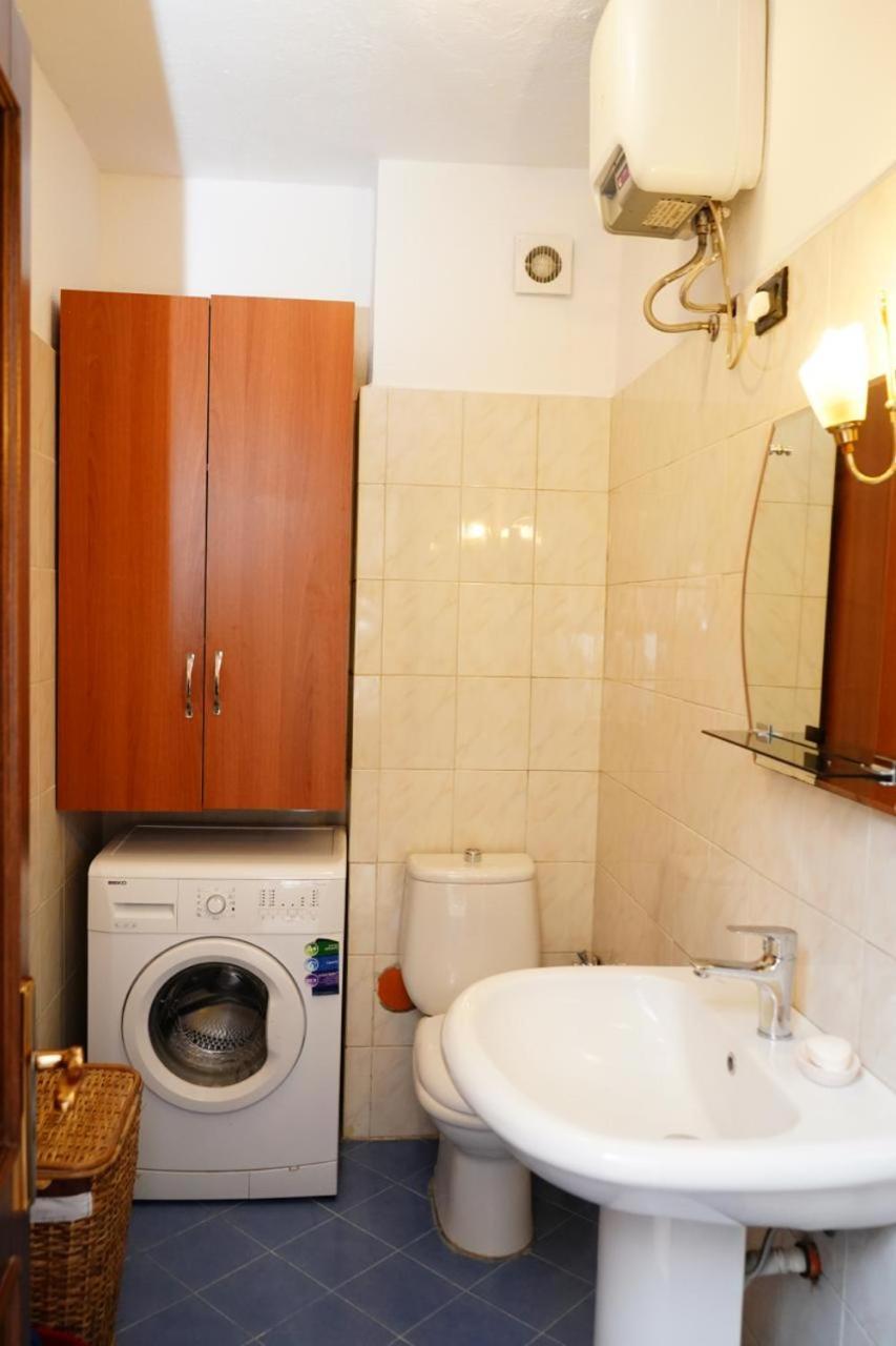 New Bazaar Bliss Apartment Tirana Exterior photo